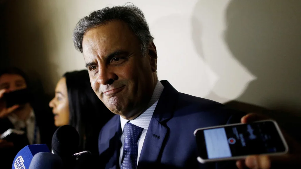 Ministro de Lula rebate Aécio sobre duplicação da BR-381 e anuncia início das obras