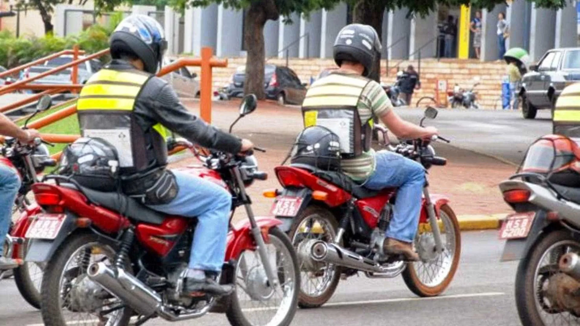 Vereadora pede suspensão de apreensões de mototáxis em São Paulo