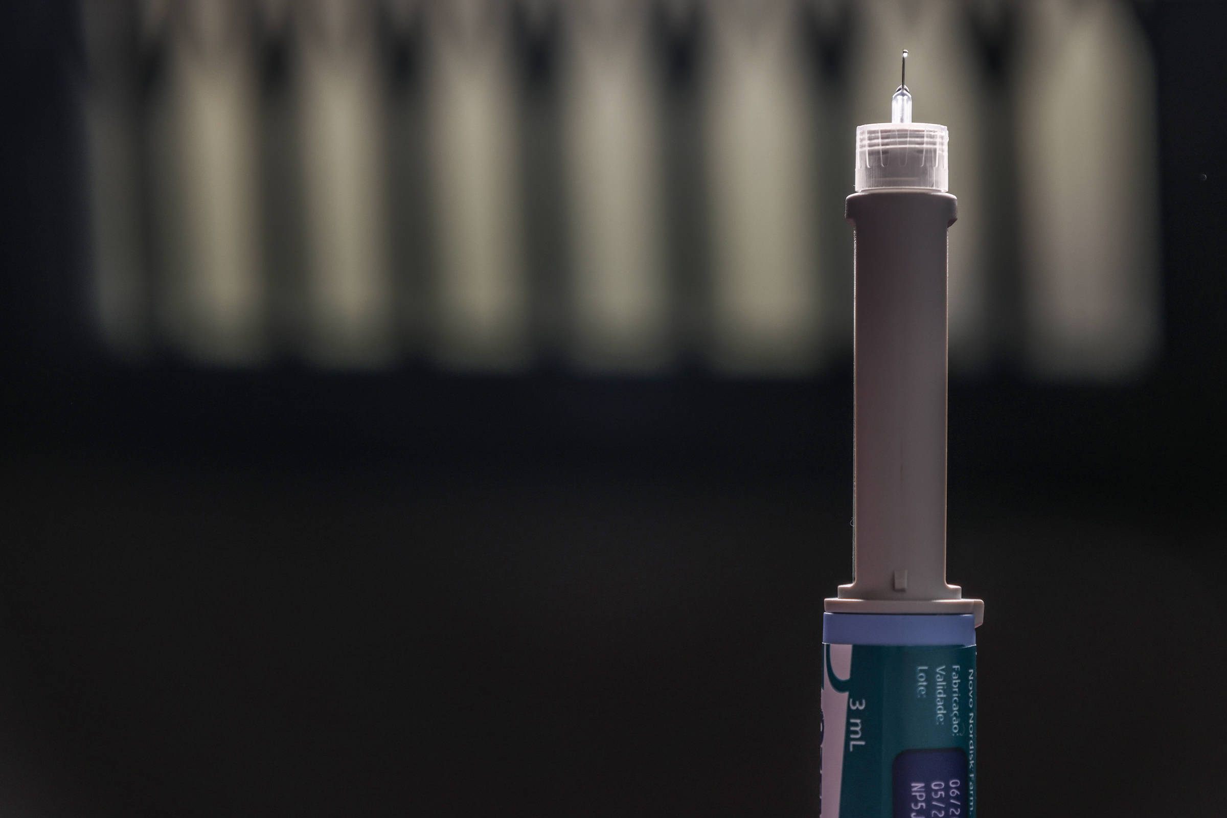 Revista científica pontua riscos do uso de semaglutida - 15/05/2025 - Equilíbrio e Saúde