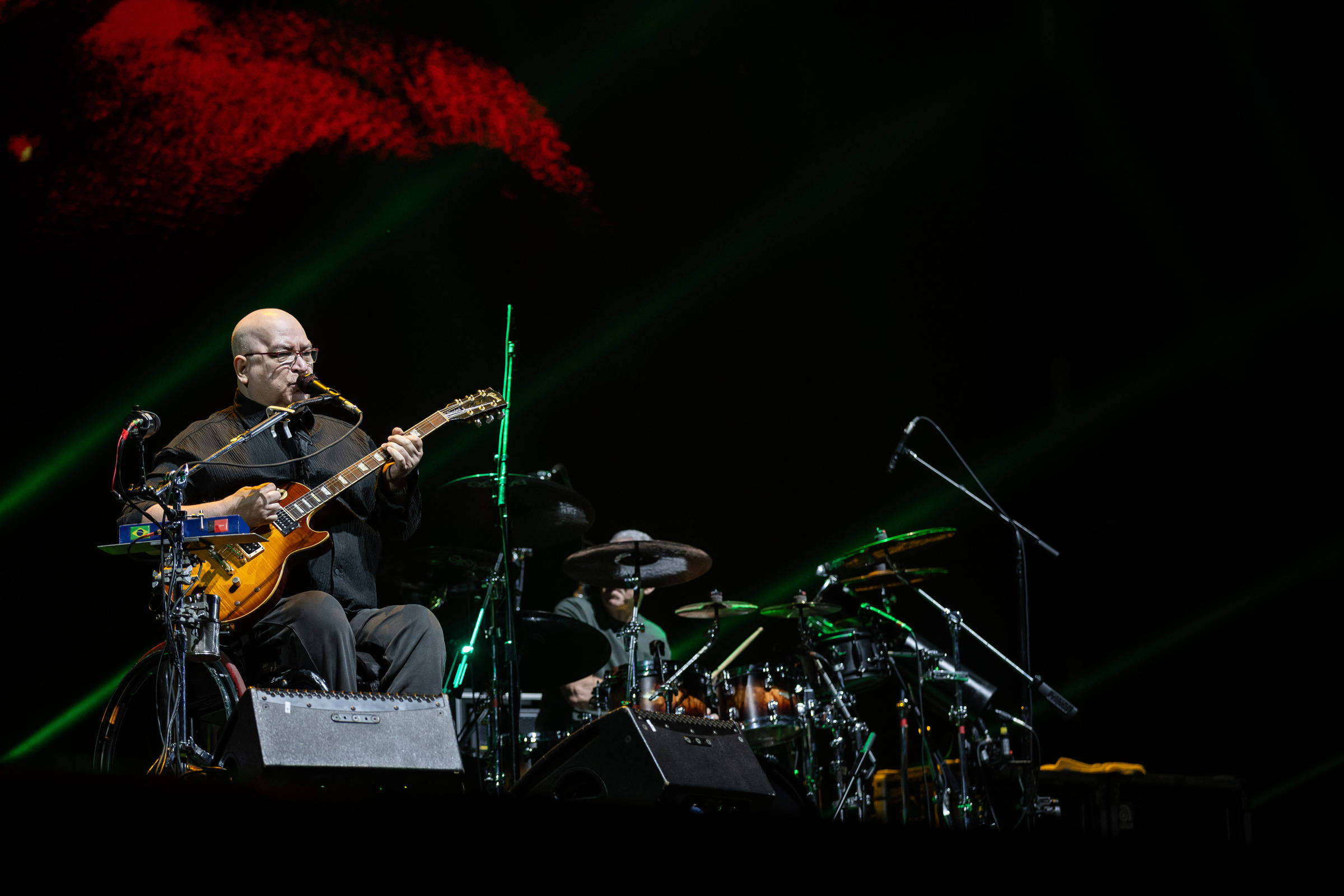 Paralamas desfila sucessos e mostra porque está há 40 anos na estrada - 01/06/2025 - Ilustrada