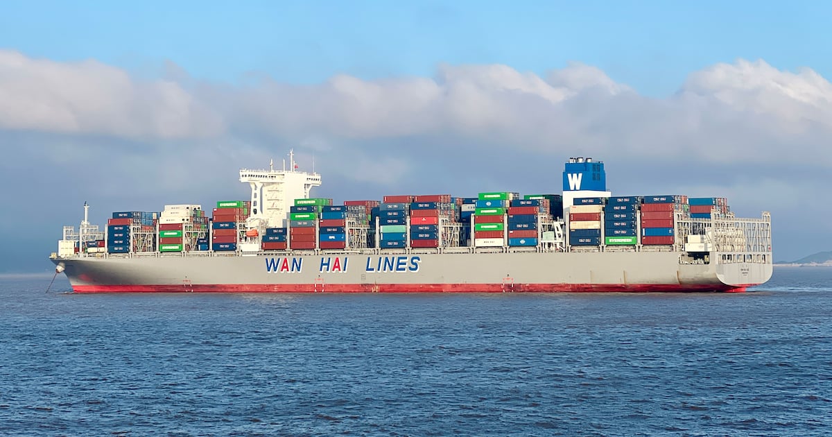As importações do porto de LA caem 19% em maio, quando as tarifas atingem as empresas nos EUA