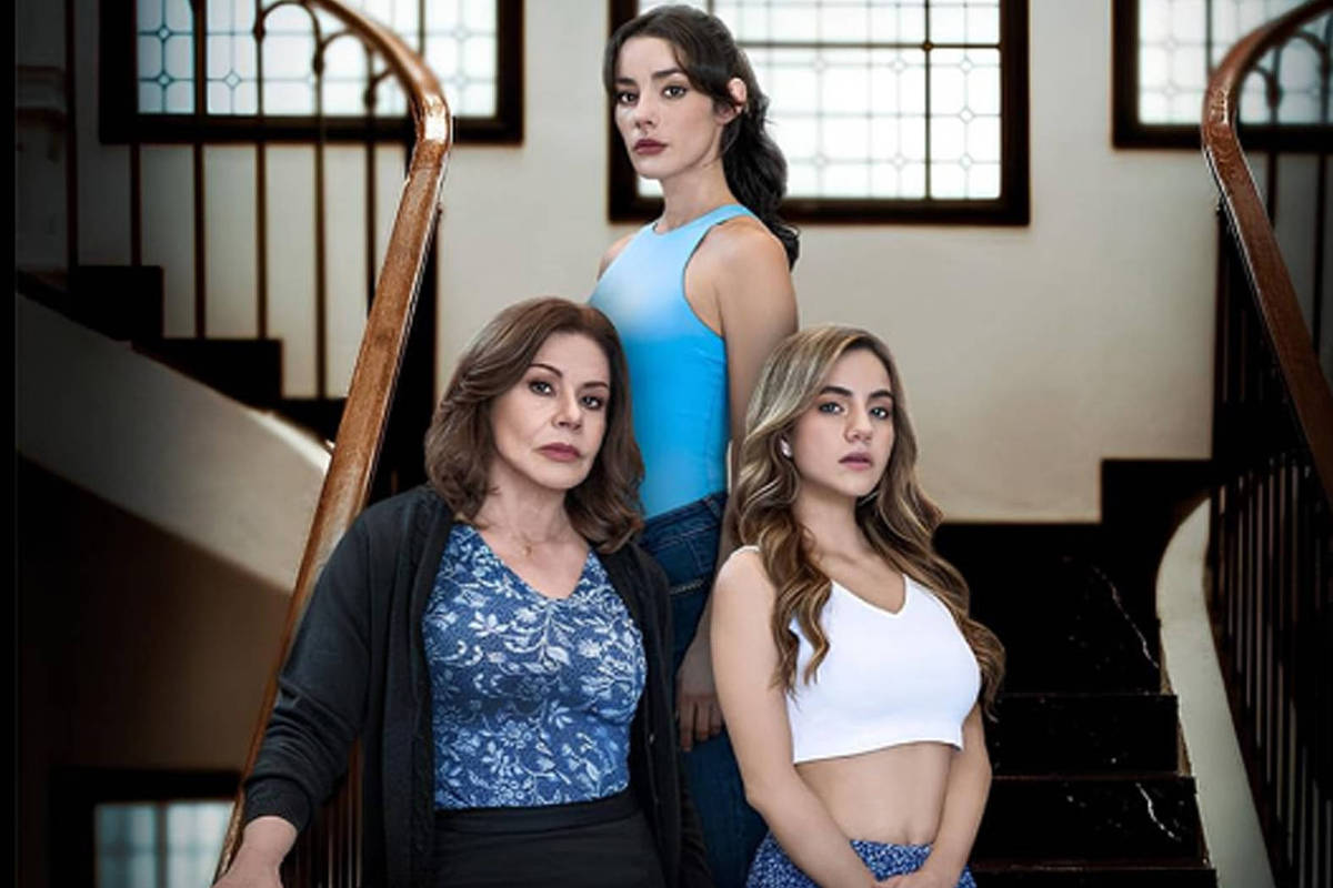 Fãs de novelas mexicanas reclamam do SBT para a Televisa - 05/07/2025 - Outro Canal