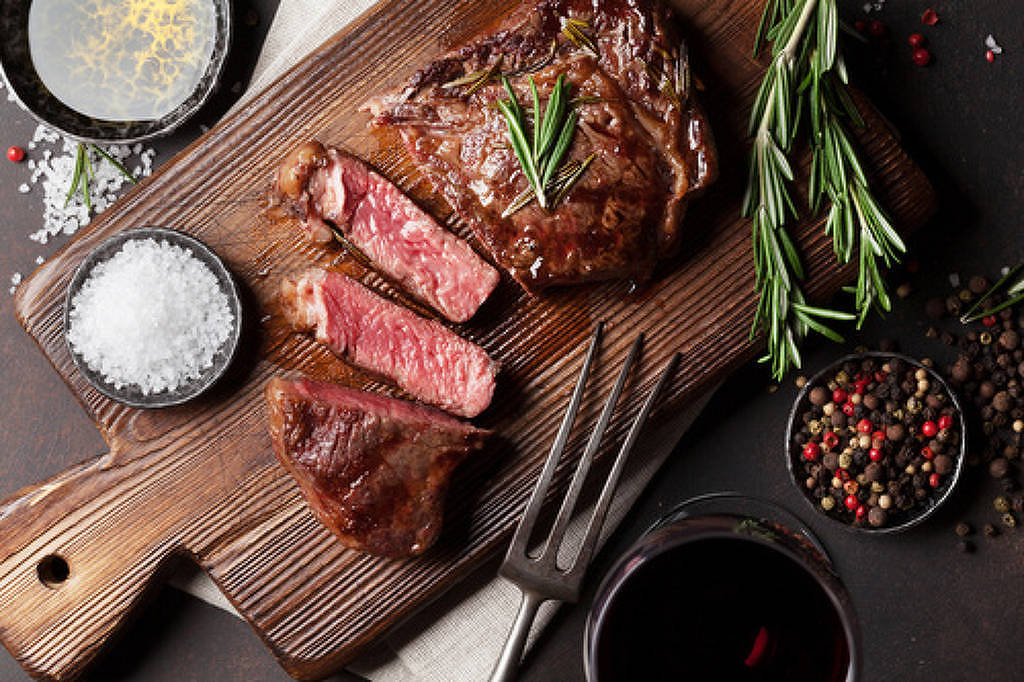 A carne vermelha causa câncer? Veja o que diz a ciência - 22/07/2025 - Equilíbrio e Saúde