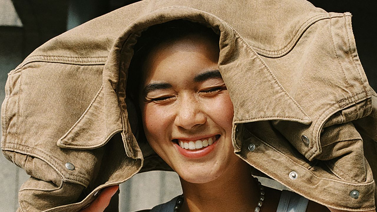 Maneiras fáceis de regular seus níveis de cortisol pela manhã e ter um dia sem estresse