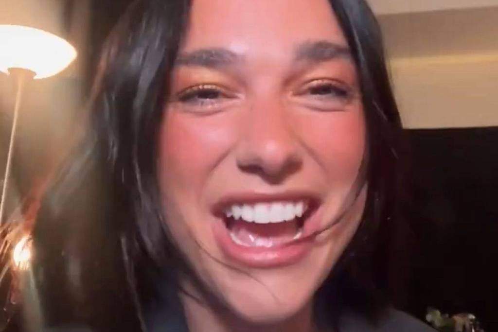 Dua Lipa posta vídeo falando em português e viraliza - 19/07/2025 - Música