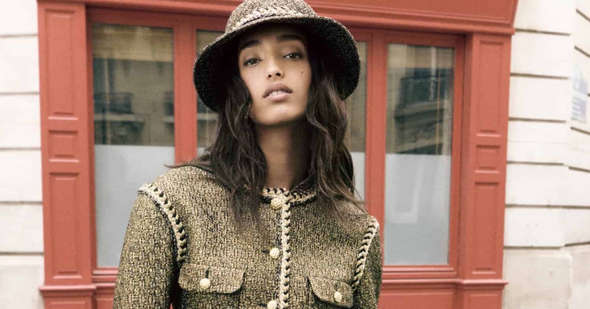 Chanel atinge as ruas de Paris para o outono de 2025 campanha