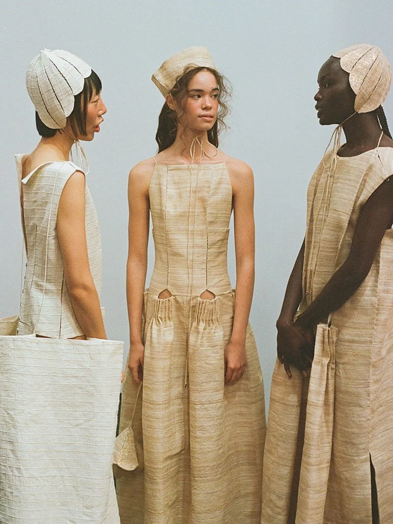 Designer nacional do ano da Austrália, Amy Lawrance em Arte e Autenticidade - Crise do guarda -roupa