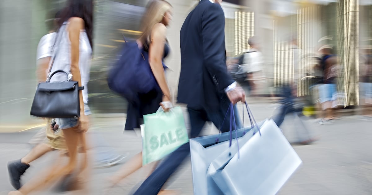 Os preços dos vestuário aumentaram em agosto em meio a pressões tarifárias