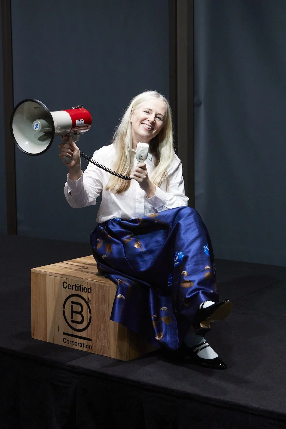 EP 244, Clare's Take - 5 lições da primeira grande conferência de moda sustentável da Austrália - Crise do guarda -roupa