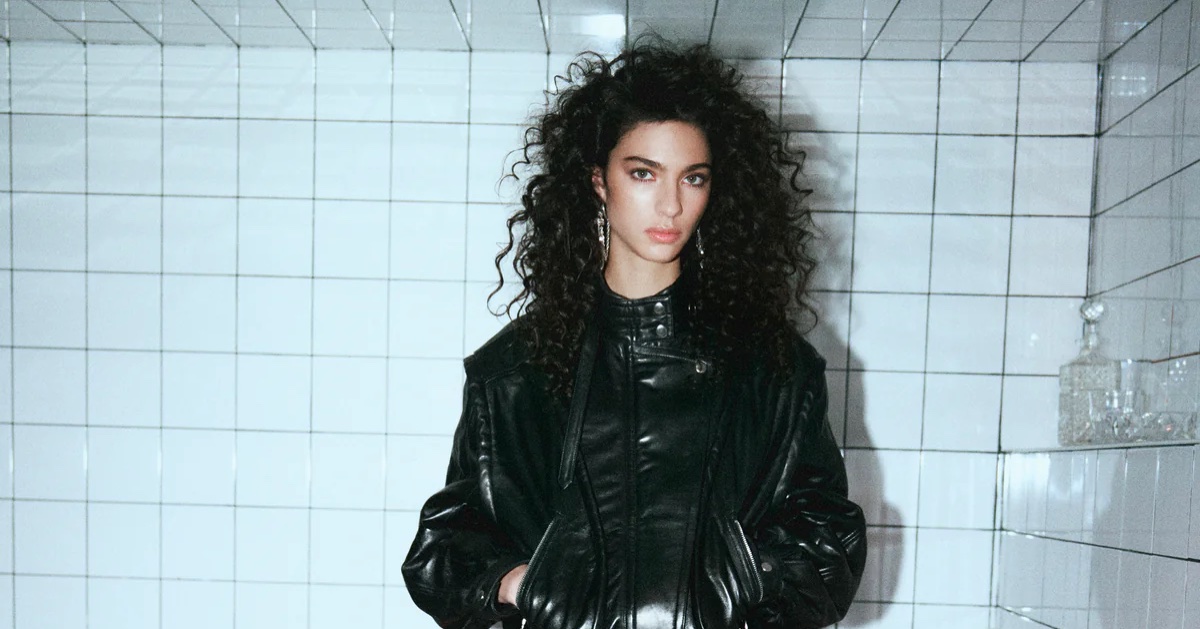 Isabel Marant vai a campanha New Wave dos anos 80 para o outono de 2025