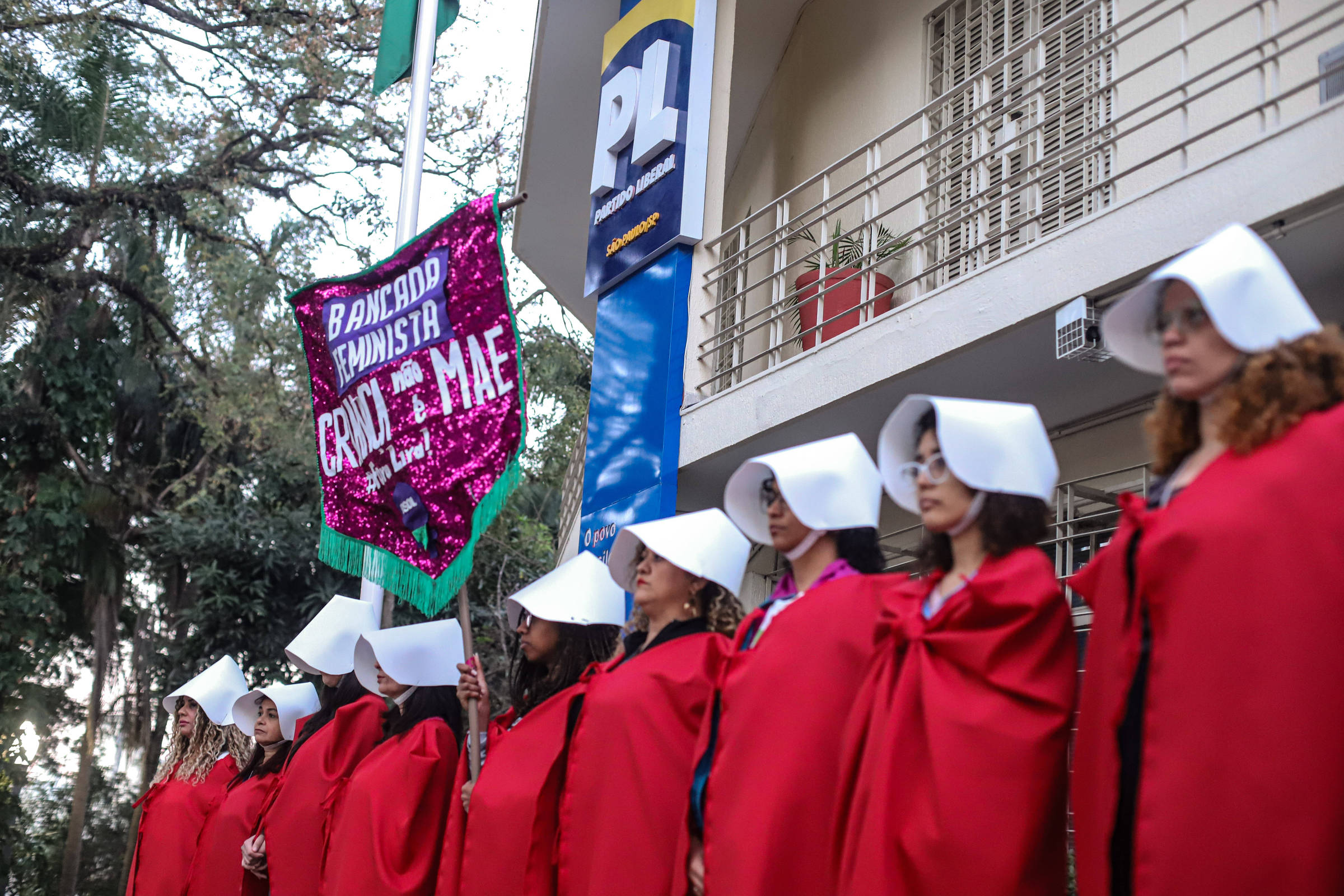 PL que acaba com aborto acima de 22 semanas avança - 15/10/2025 - Equilíbrio e Saúde