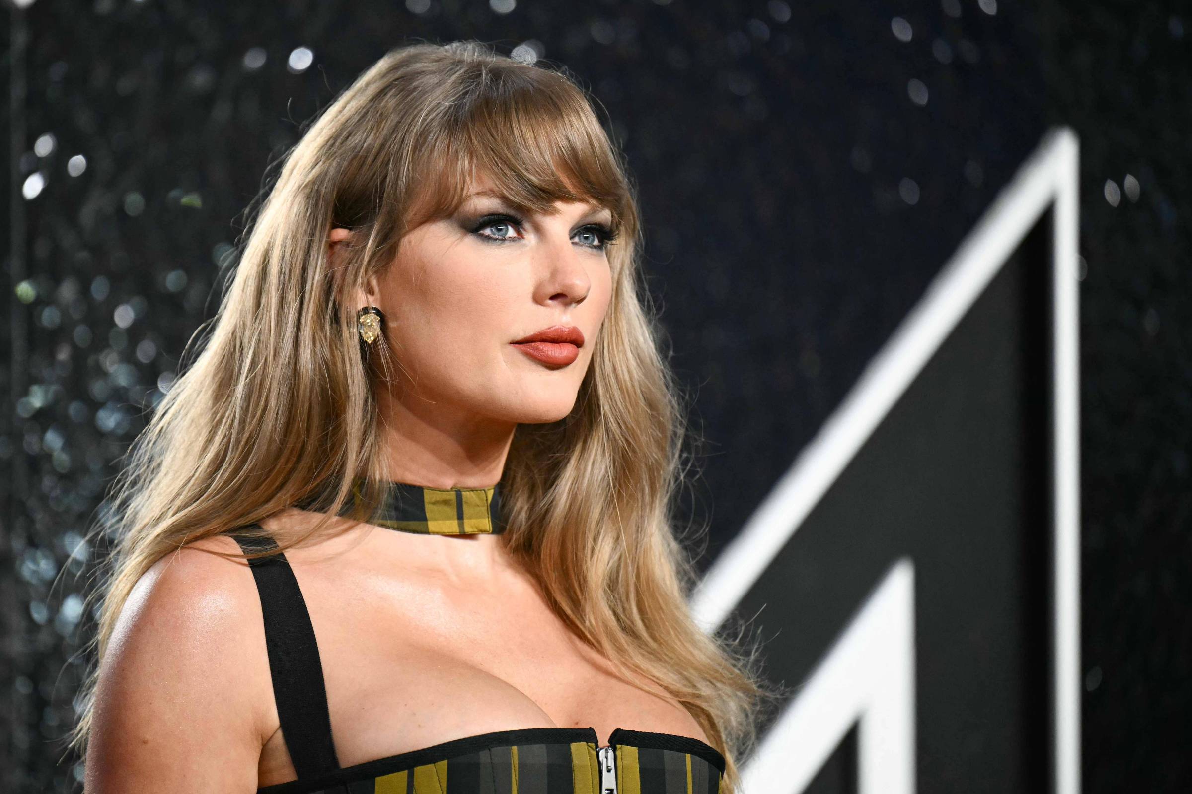 Taylor Swift: Novo filme da cantora lidera bilheterias - 04/10/2025 - Ilustrada