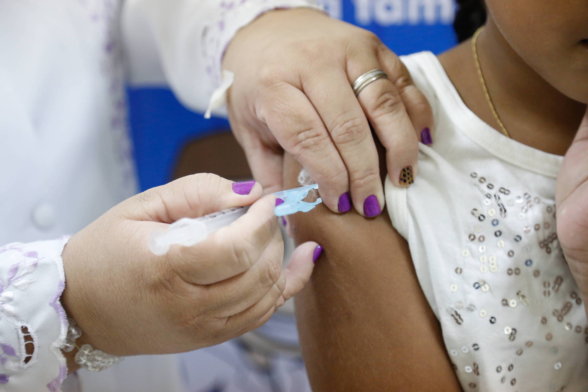 HPV: vacinação em países pobres evitou 1 milhão de mortes - 17/11/2025 - Equilíbrio e Saúde