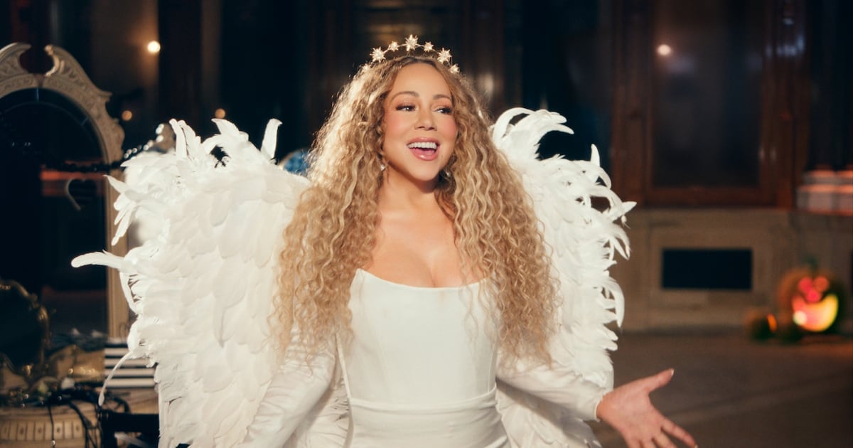 Mariah Carey estrela campanha de fim de ano da Sephora