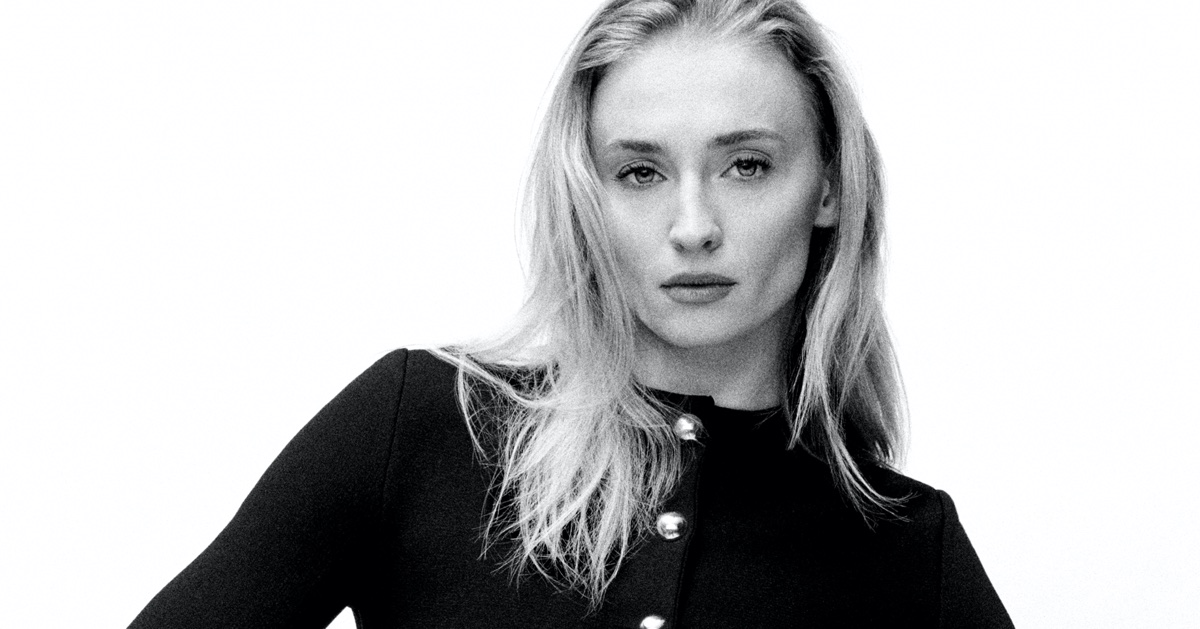 Sophie Turner é protagonista da revista PORTER