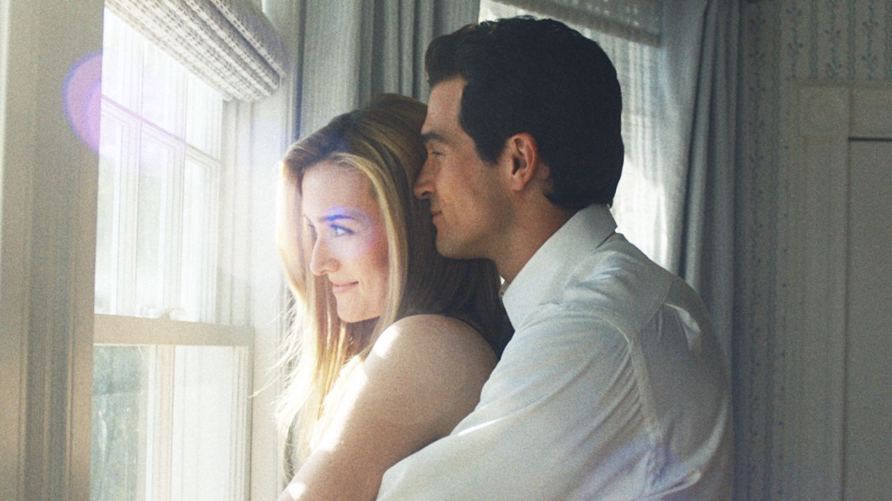 A fascinante história por trás da história de amor: JFK Jr. e Carolyn Bessette