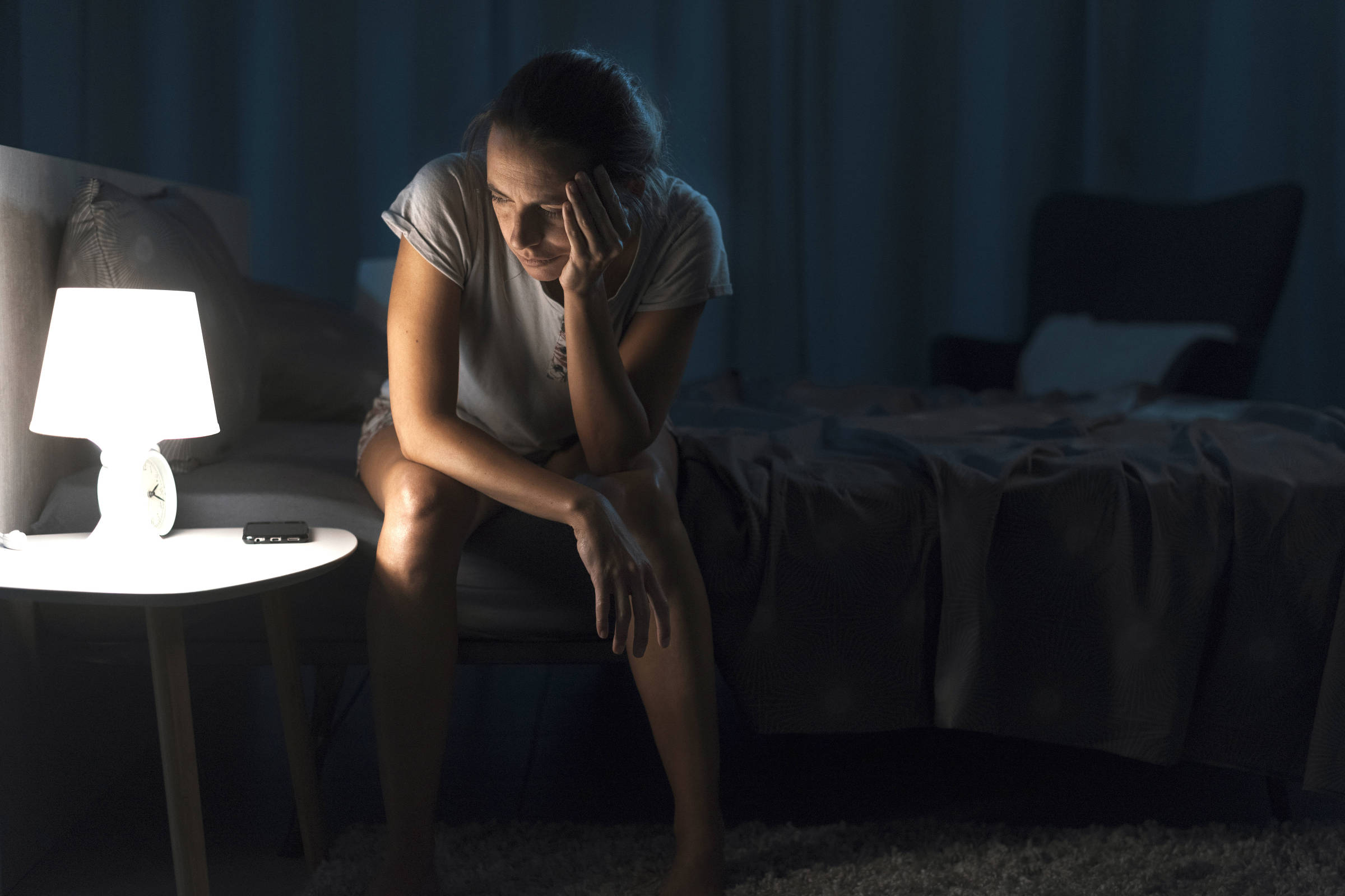 Você acorda no meio da noite? Descubra a possível causa - 20/04/2026 - Equilíbrio