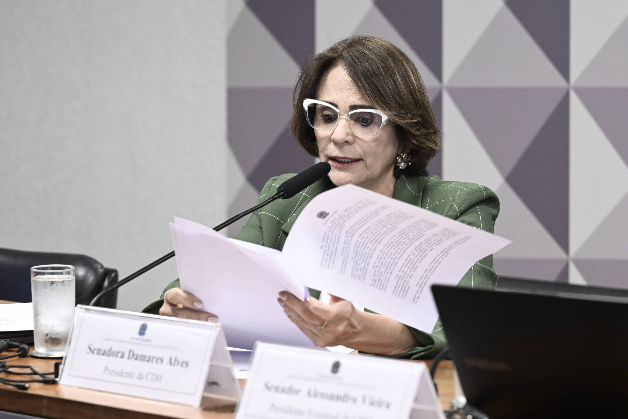PL que derruba resolução sobre aborto em crianças avança - 02/06/2026 - Equilíbrio e Saúde