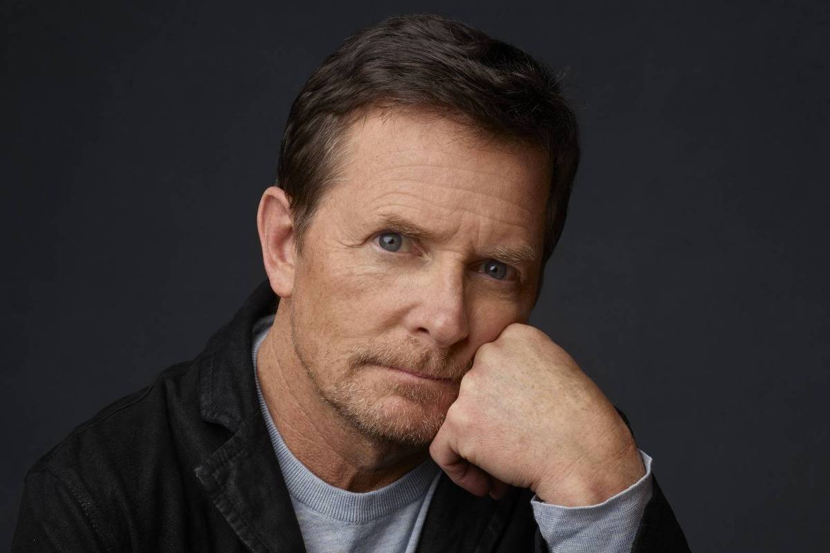 Michael J. Fox diz que voltar a atuar prolongou sua vida - 23/07/2026 - Ilustrada