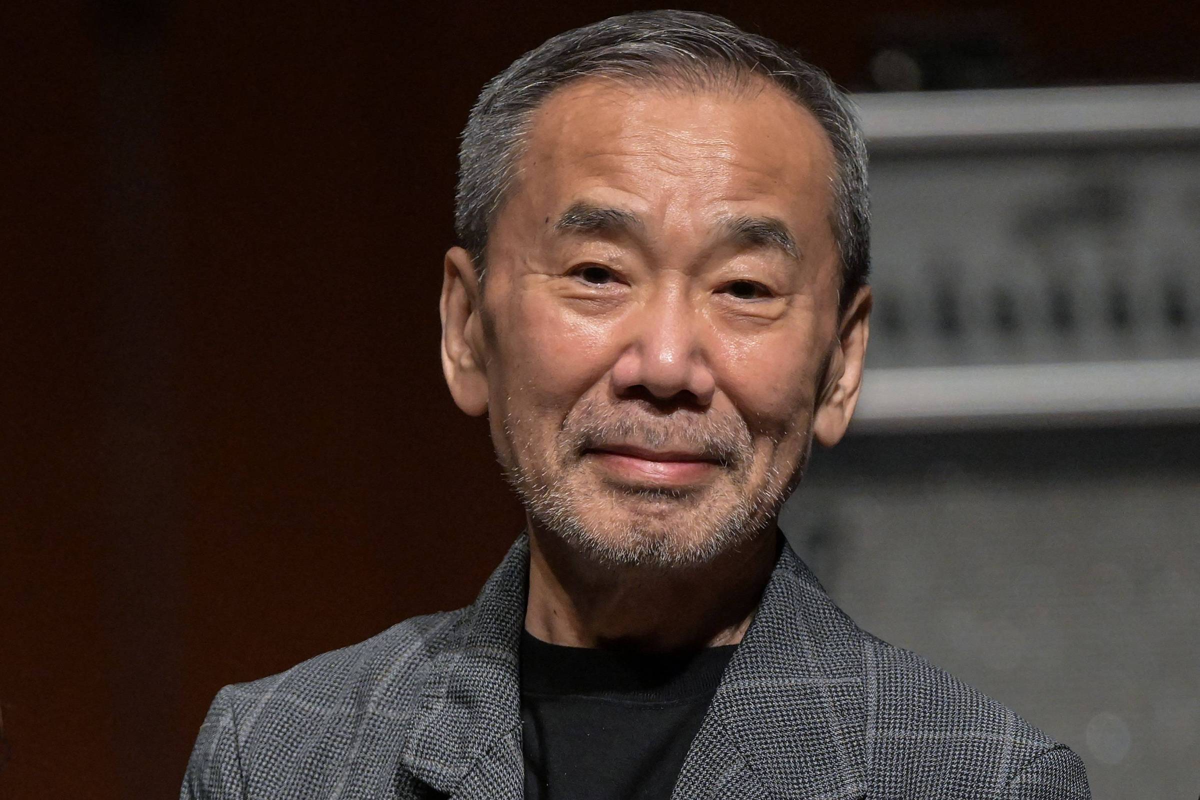 Murakami se repete em 'A Cidade e Suas Muralhas Incertas' - 08/07/2026 - Ilustrada