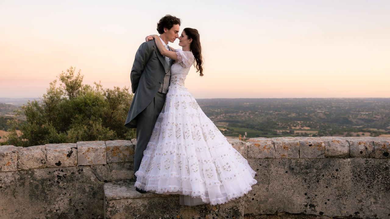 O casamento siciliano de Luna Bonaccorsi Beccaria foi uma carta de amor à família, à moda e a La Dolce Vita