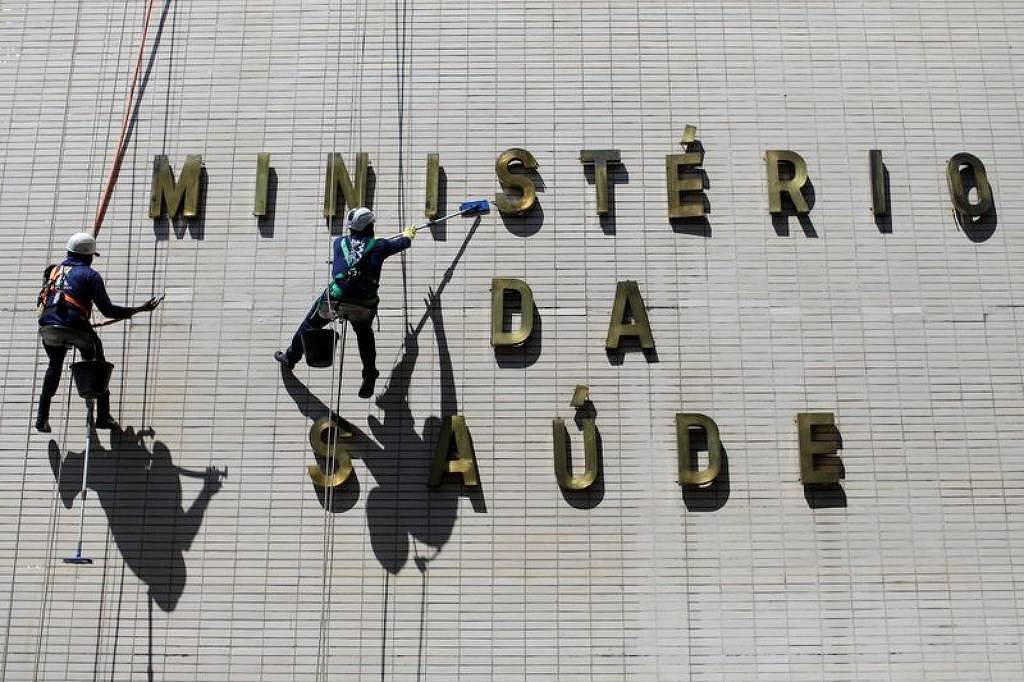 SUS: indicados de Lula e Flávio mostram planos semelhantes - 08/09/2026 - Equilíbrio e Saúde