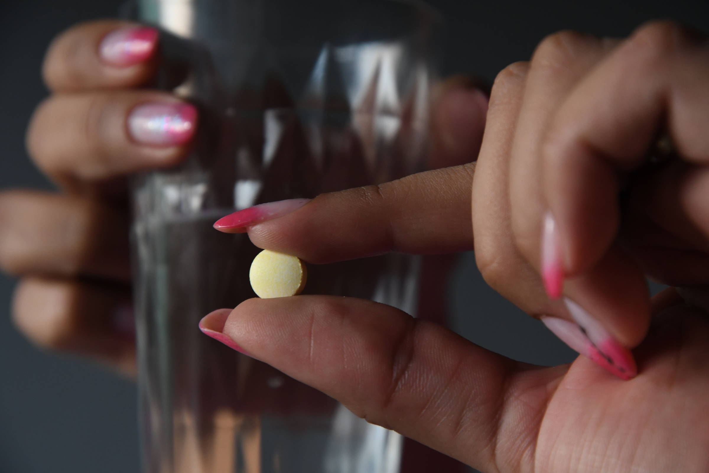 Pílula deixou de ser a escolha óbvia de contracepção - 04/10/2026 - Equilíbrio