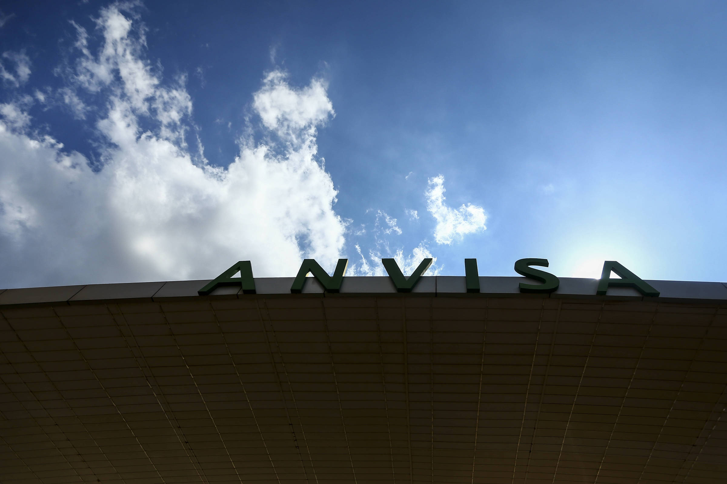 Anvisa aprova novo remédio para câncer de pulmão avançado - 20/10/2026 - Equilíbrio e Saúde